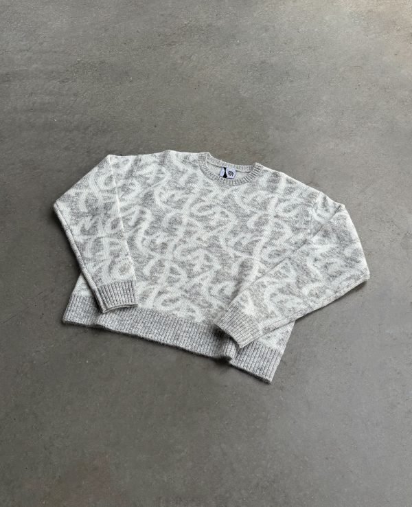 461031498_459797533744118_7281852925913394513_n-600x738-1 Mertra Long Sleeve Sweatshirt