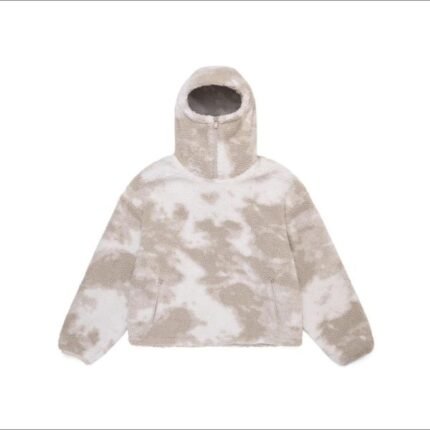 A Mertra Ninja Fleece